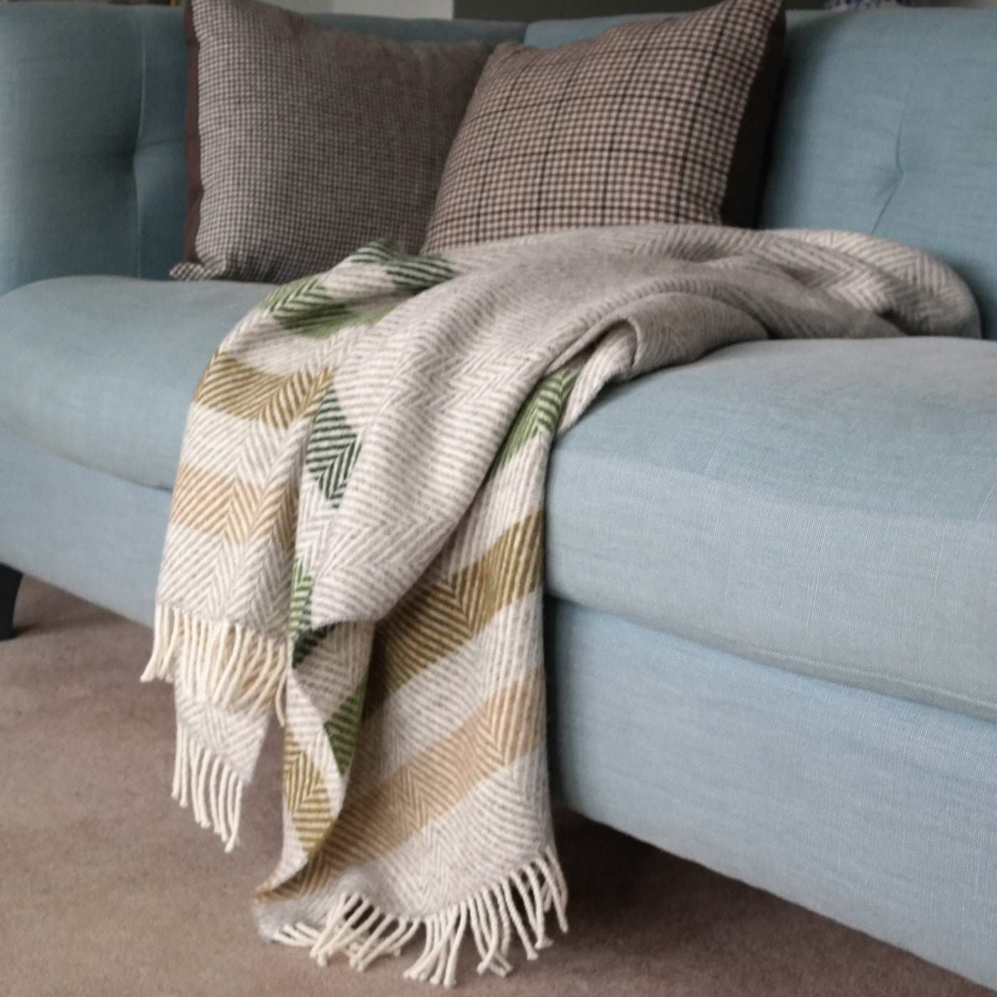 The Grassland Shetland wool throw