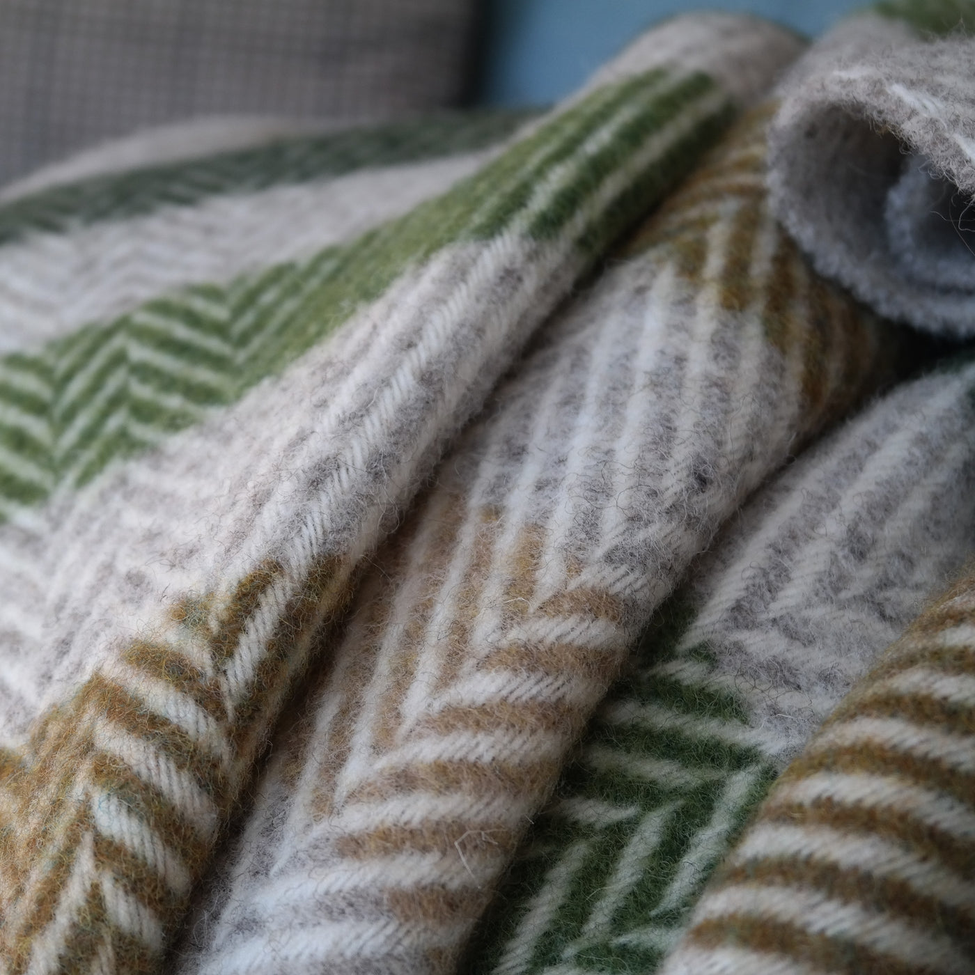 The Grassland Shetland wool throw